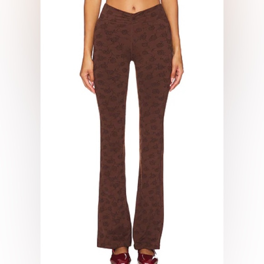 Frankie’s Bikinis Brown Clementine Shine Flare Leggings